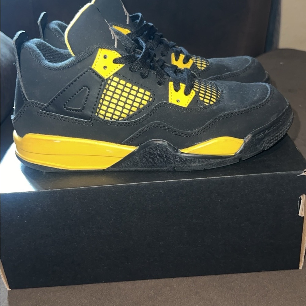 Jordan Retro 4’s (Preschool)